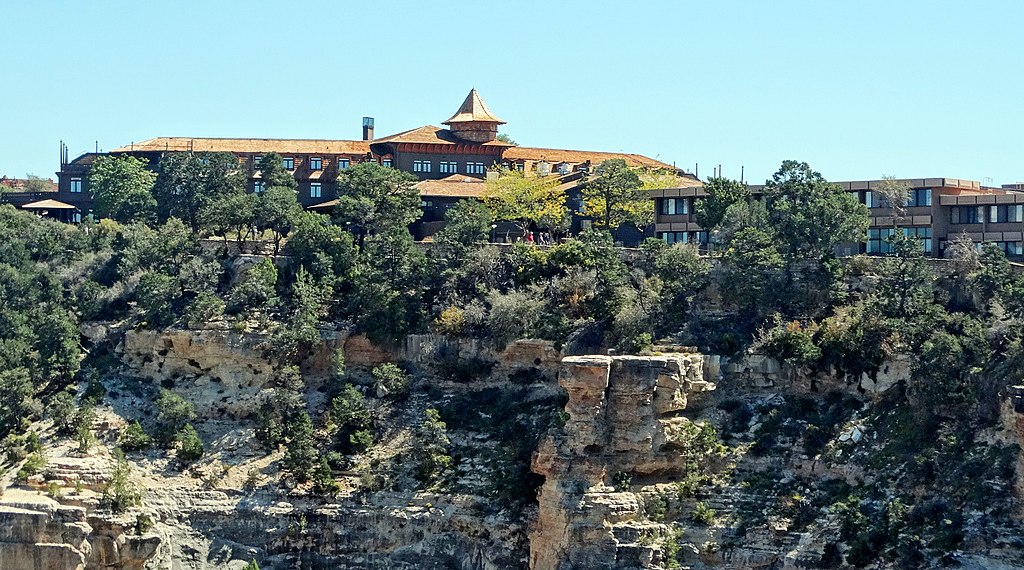 The El Tovar Hotel at The Grand Canyon
