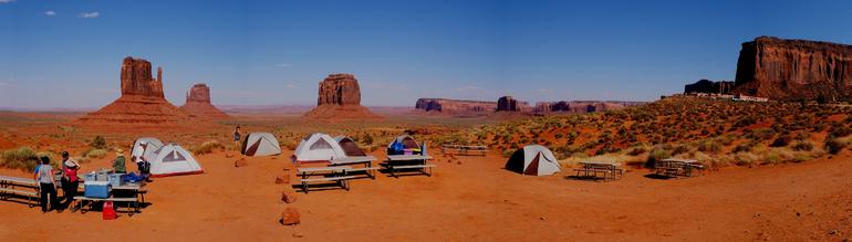 camping in monument valley